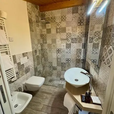 Antica Osteria Del Mirasole *